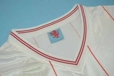 Camiseta retro de local del Aston Villa de 1982