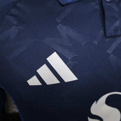 Camiseta de visitante del Manchester United 2024/2025
