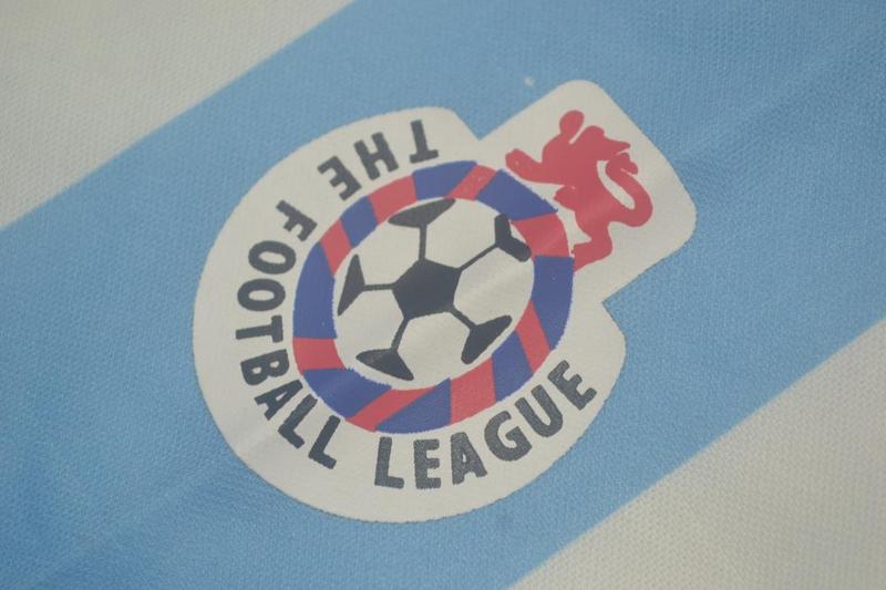 Camiseta retro de visitante del West Ham United 1991/1992