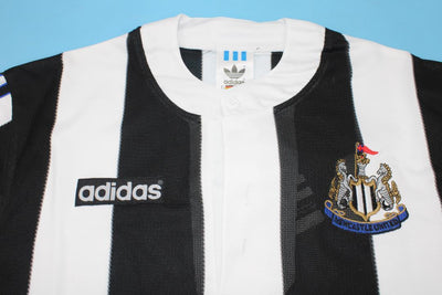 Camiseta retro local del Newcastle 1995/1997 - Manga larga