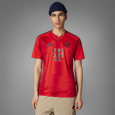 Camiseta de local del Bayern Múnich 2024/2025