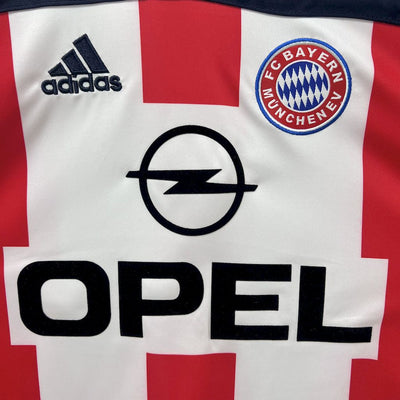 Camiseta retro de visitante del Bayern Múnich 2000/01