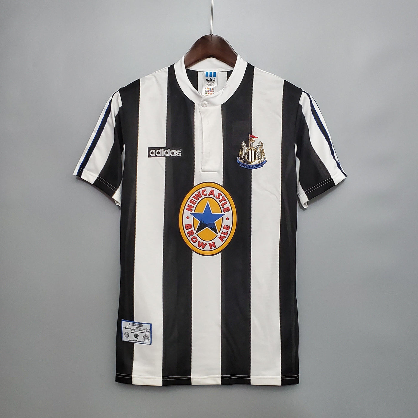 Camiseta retro de local del Newcastle 1995/1997
