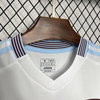 Camiseta de visitante del Aston Villa 2024/2025