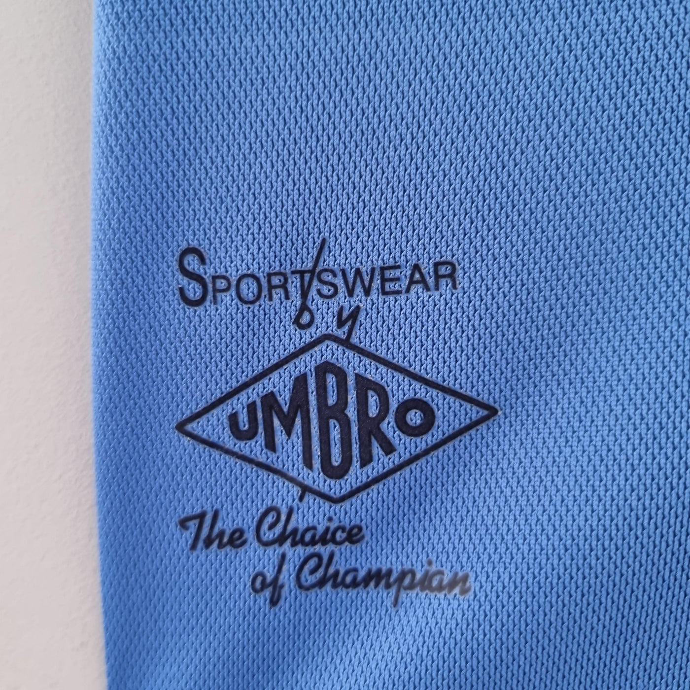 Camiseta retro local del Manchester City 1981/82