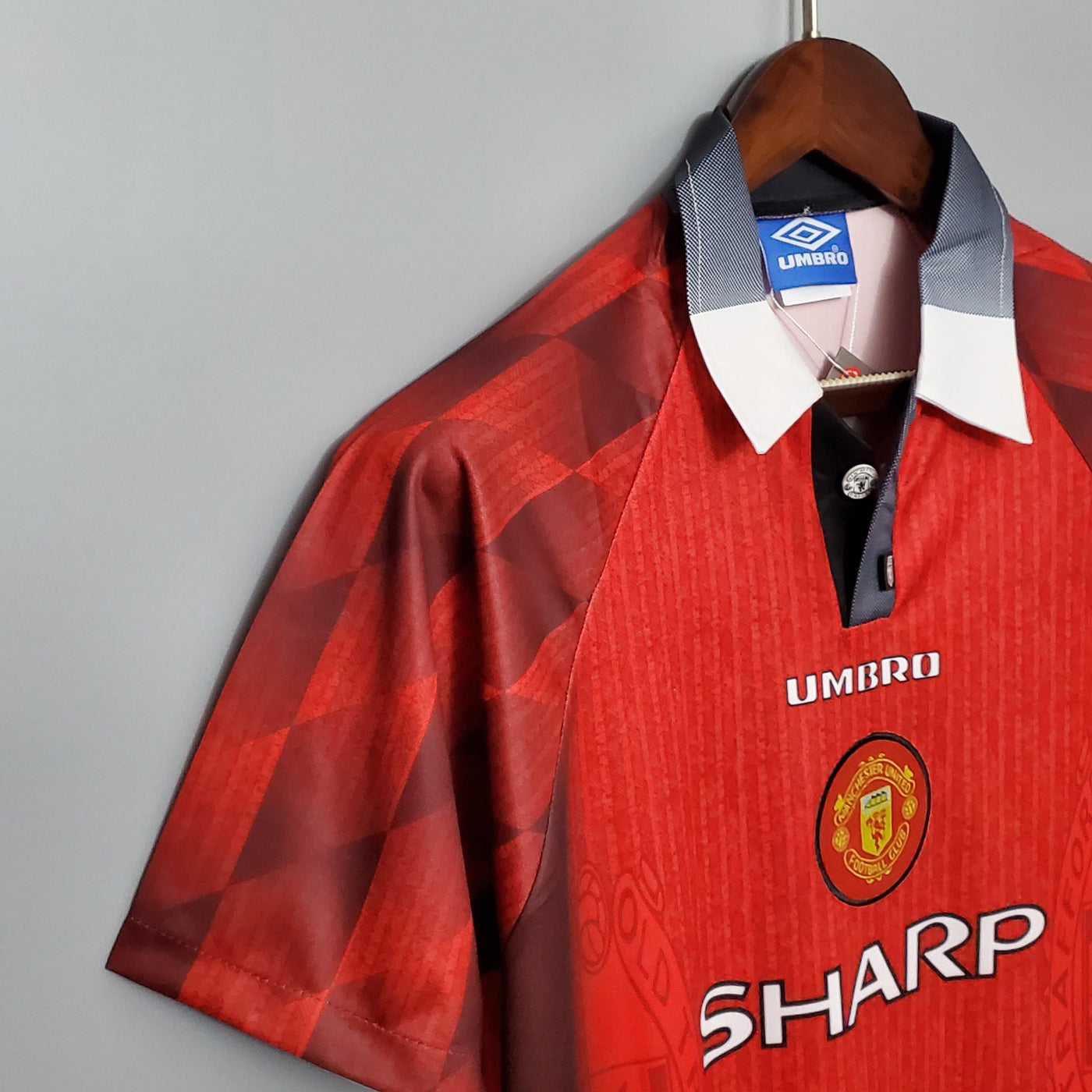 Camiseta retro local del Manchester United de 1996