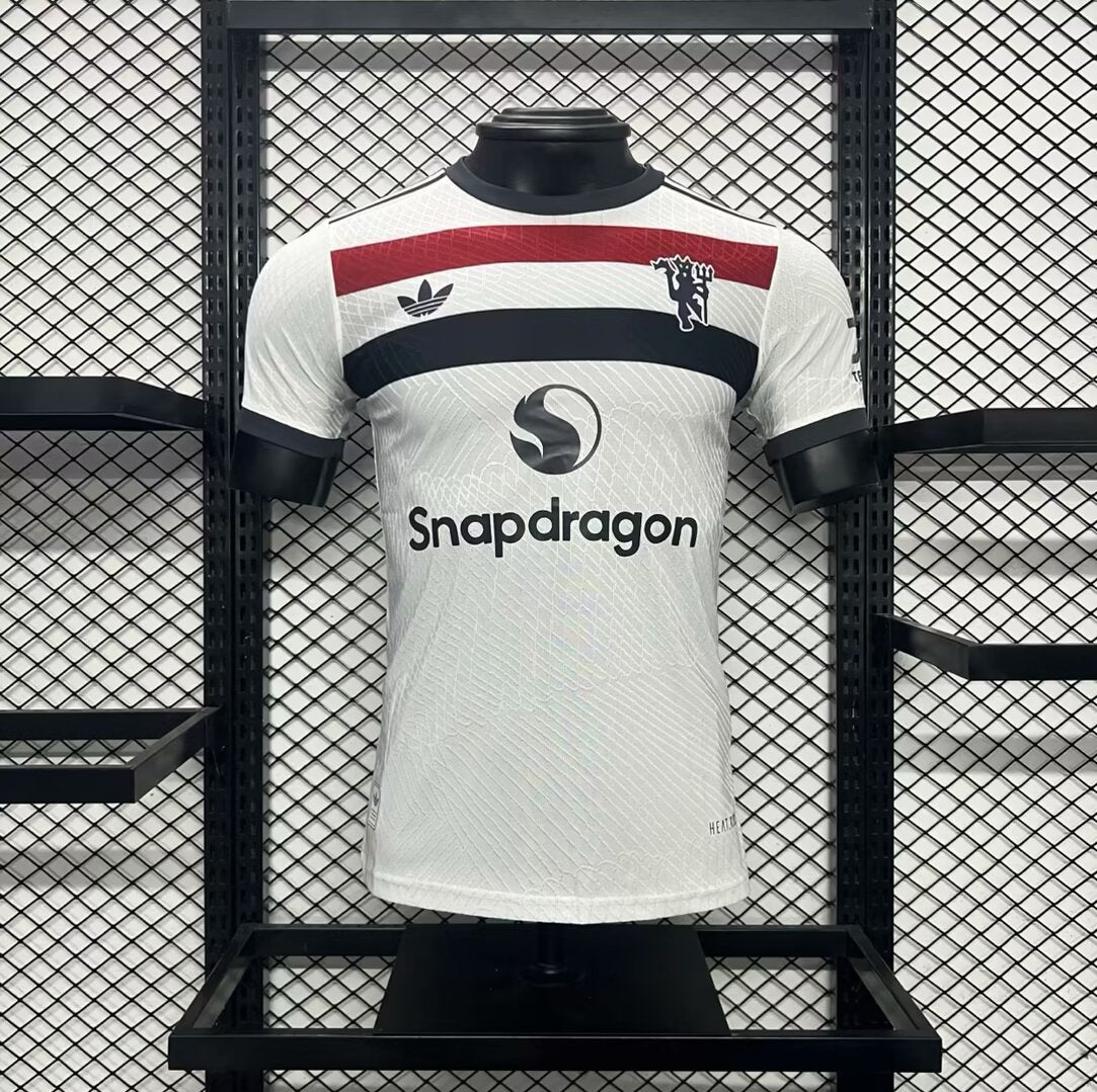 Camiseta de jugador del Manchester United (tercera equipación) 2024/2025