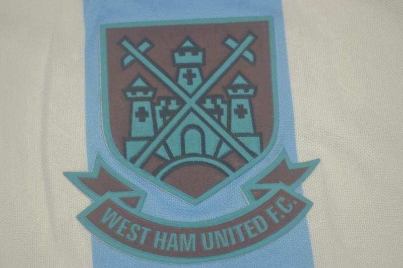 Camiseta retro de visitante del West Ham United 1991/1992