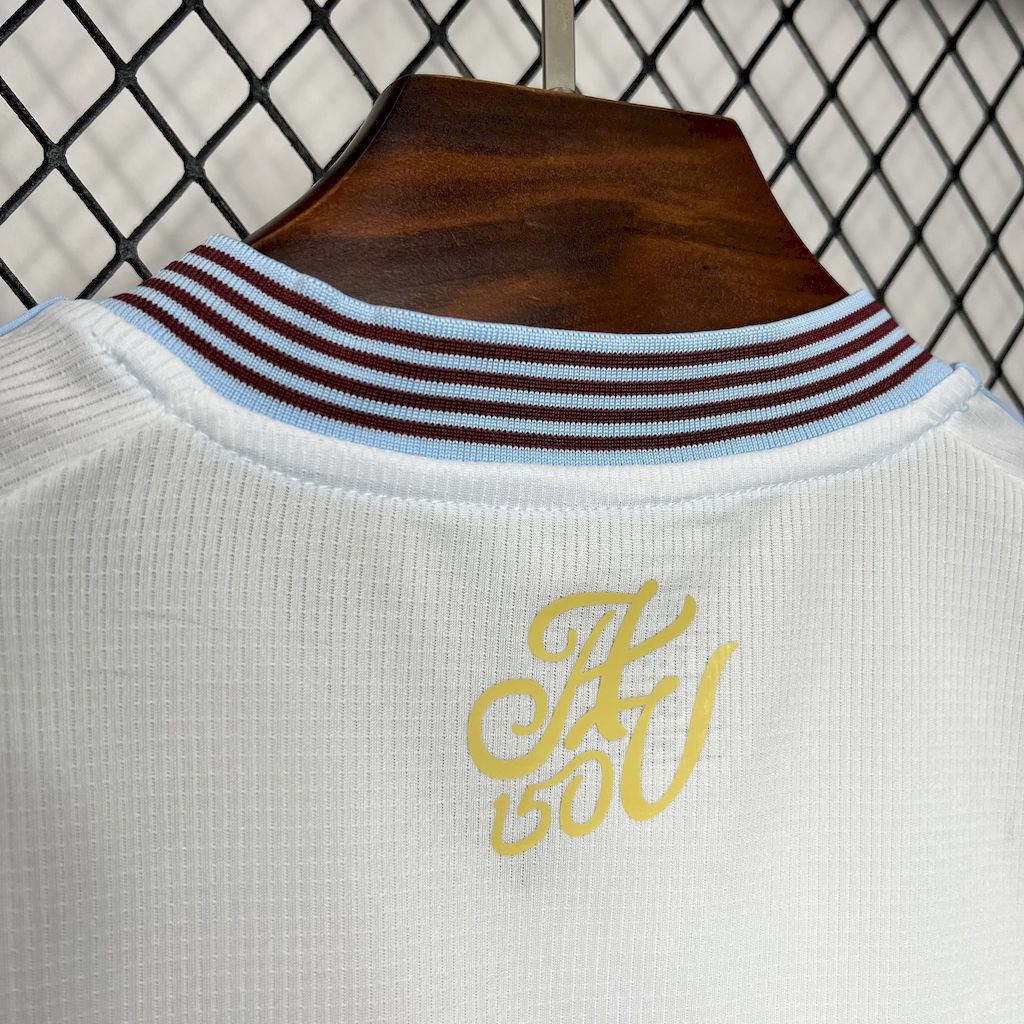 Camiseta de visitante del Aston Villa 2024/2025