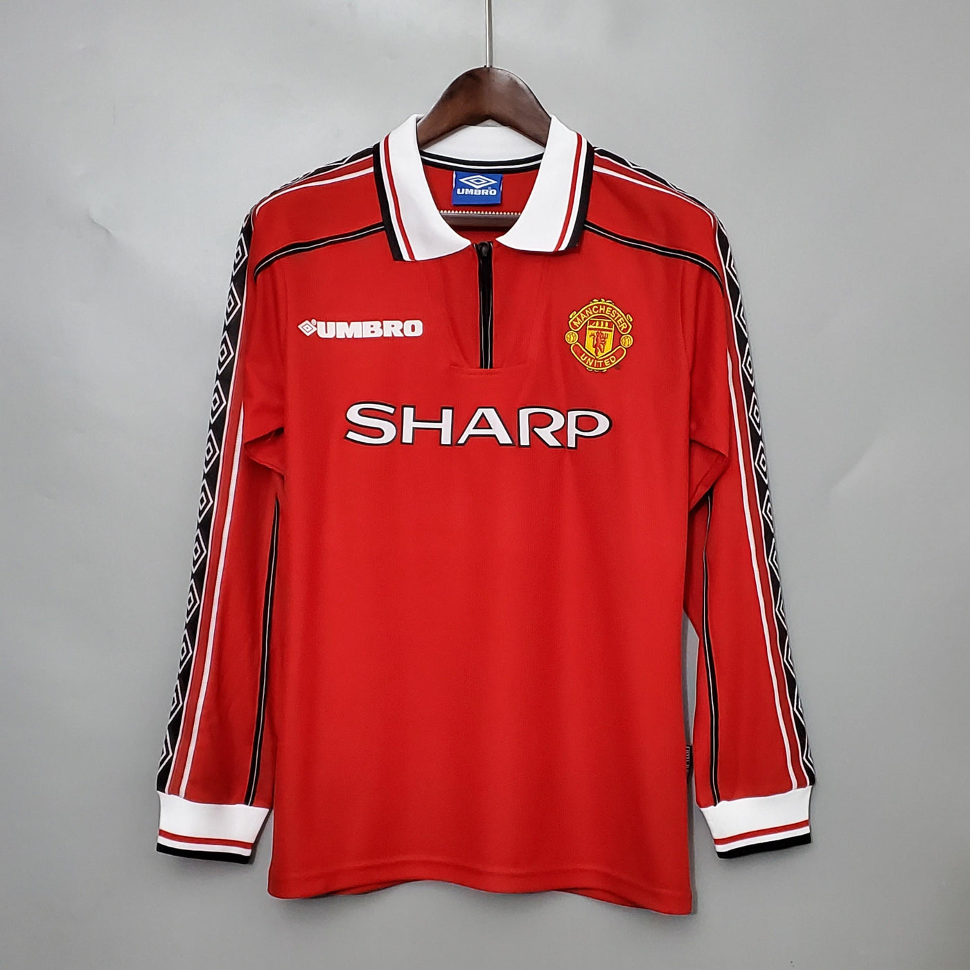 Camiseta retro local del Manchester United del centenario 1998/99
