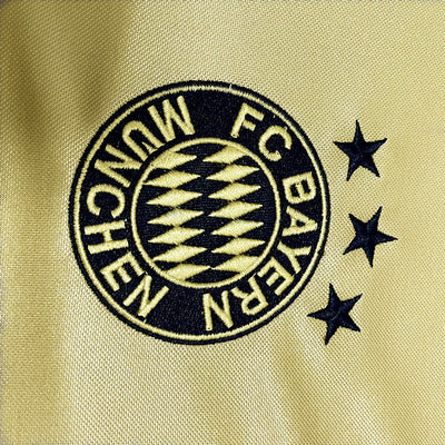 Camiseta retro de visitante del Bayern Múnich 2004/05