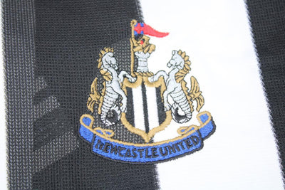 Camiseta retro local del Newcastle 1995/1997 - Manga larga