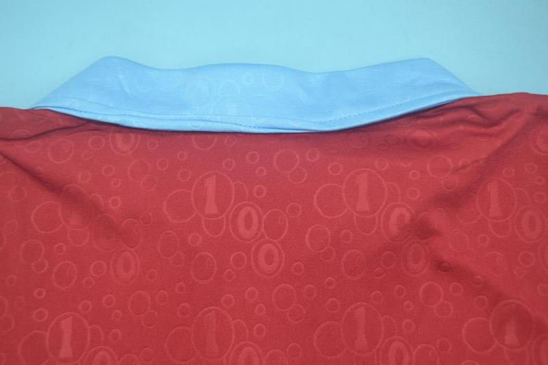 Camiseta retro de los 100 años del West Ham United