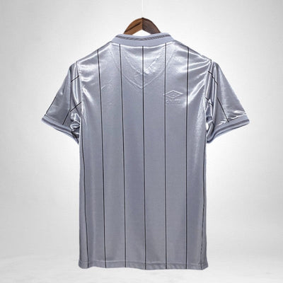 Camiseta retro de visitante del Newcastle 1984