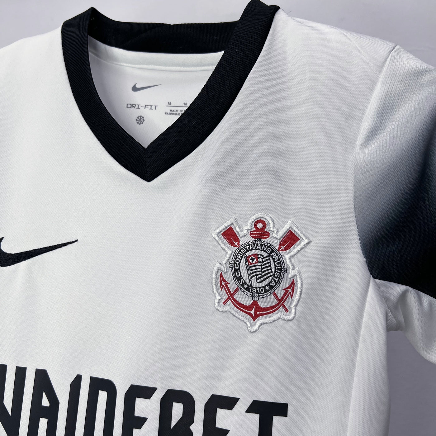 Kit local del Corinthians para niños 2024/2025