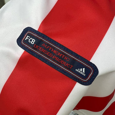Camiseta retro de visitante del Bayern Múnich 2000/01