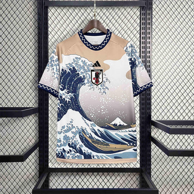 Camiseta de edición especial "Olas enormes" de Japón 2024