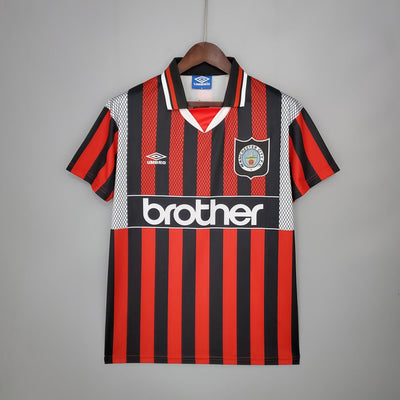 Camiseta retro de visitante del Manchester City 1994/96