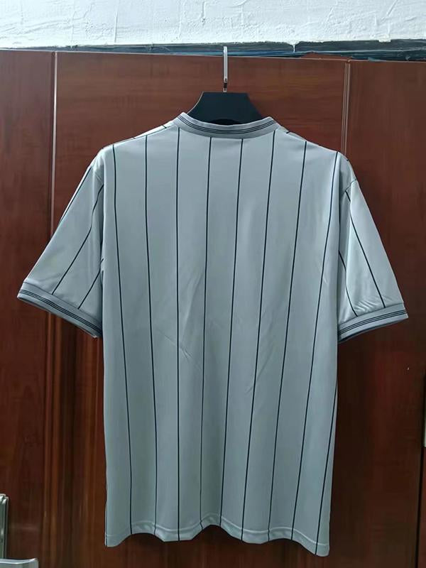 Camiseta retro de visitante del Newcastle 1984