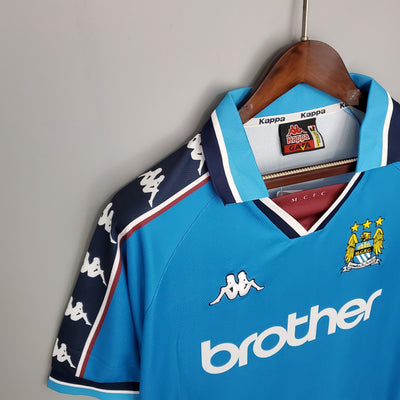 Camiseta retro local del Manchester City 1997/99
