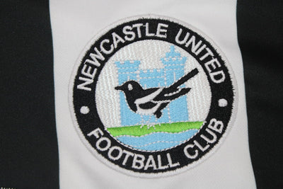 Camiseta retro de local del Newcastle 1980/1982
