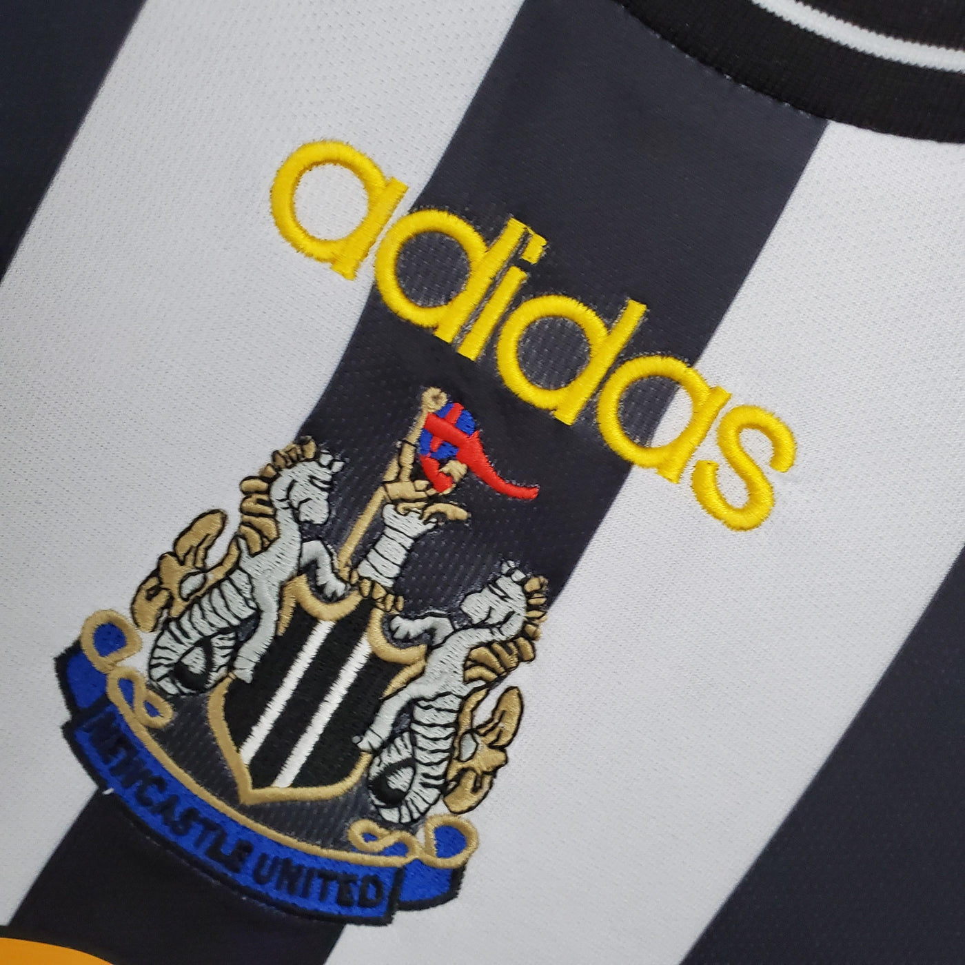 Camiseta retro de local del Newcastle 1997/1999