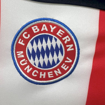 Camiseta retro de visitante del Bayern Múnich 2000/01