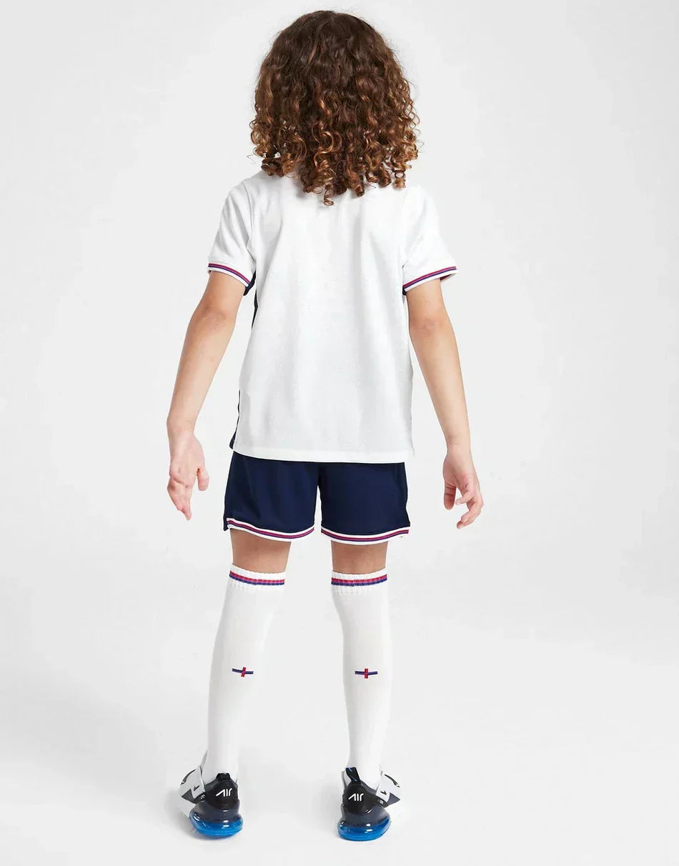 Kit local de Inglaterra para niños 2024/2025