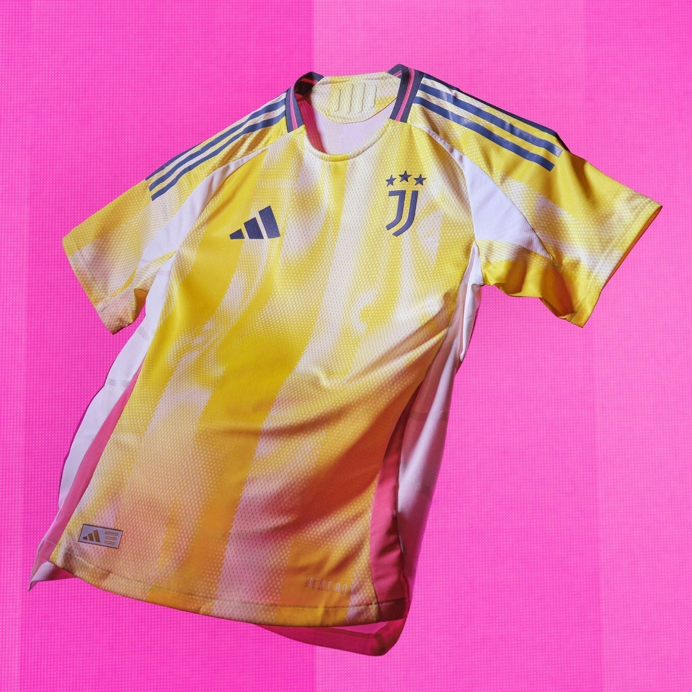 Camiseta de visitante de la Juventus 2024/2025
