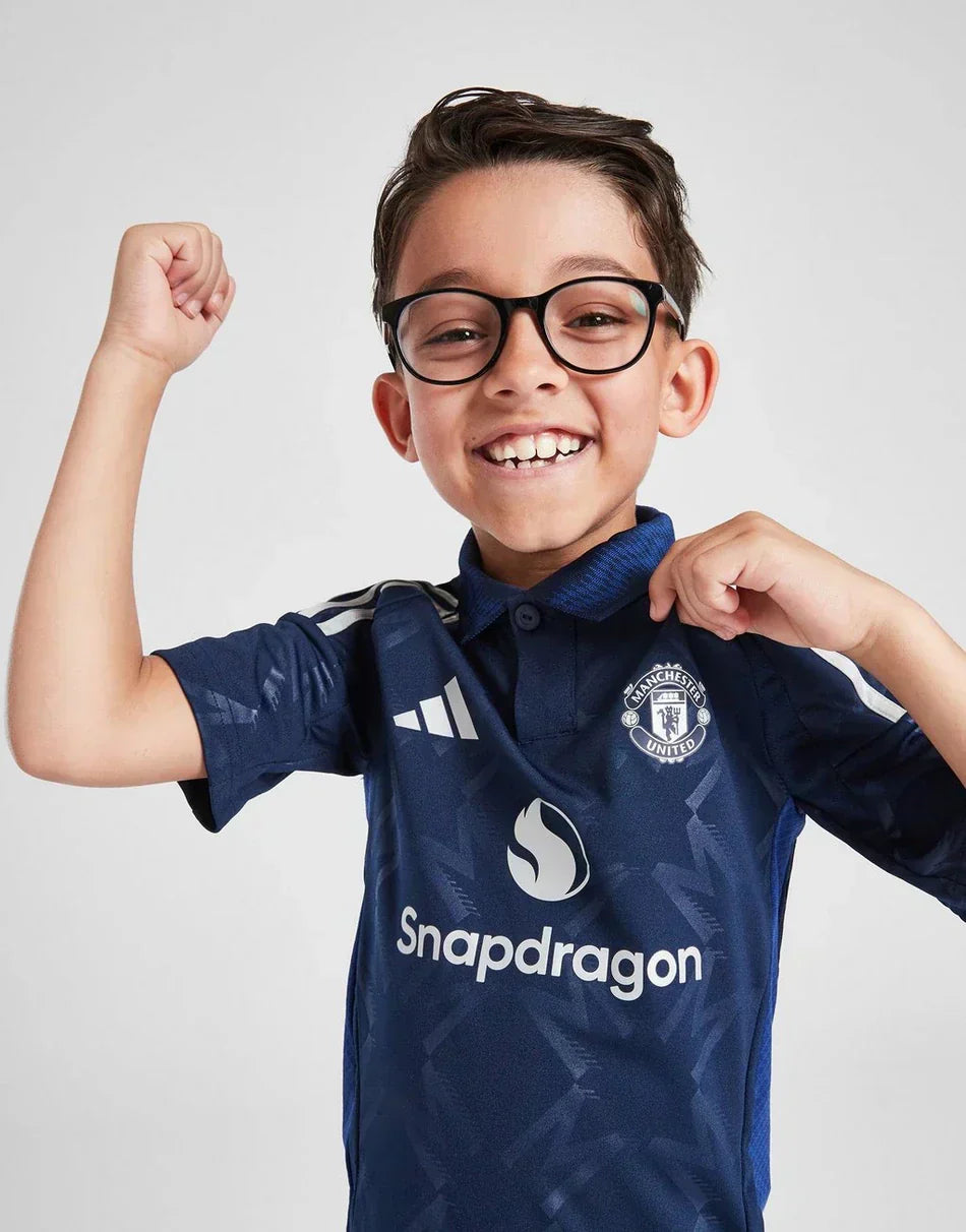 Camiseta de visitante del Manchester United para niños 2024/2025