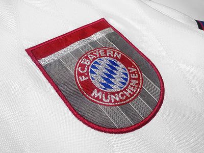 Camiseta retro de visitante del Bayern Múnich 1996