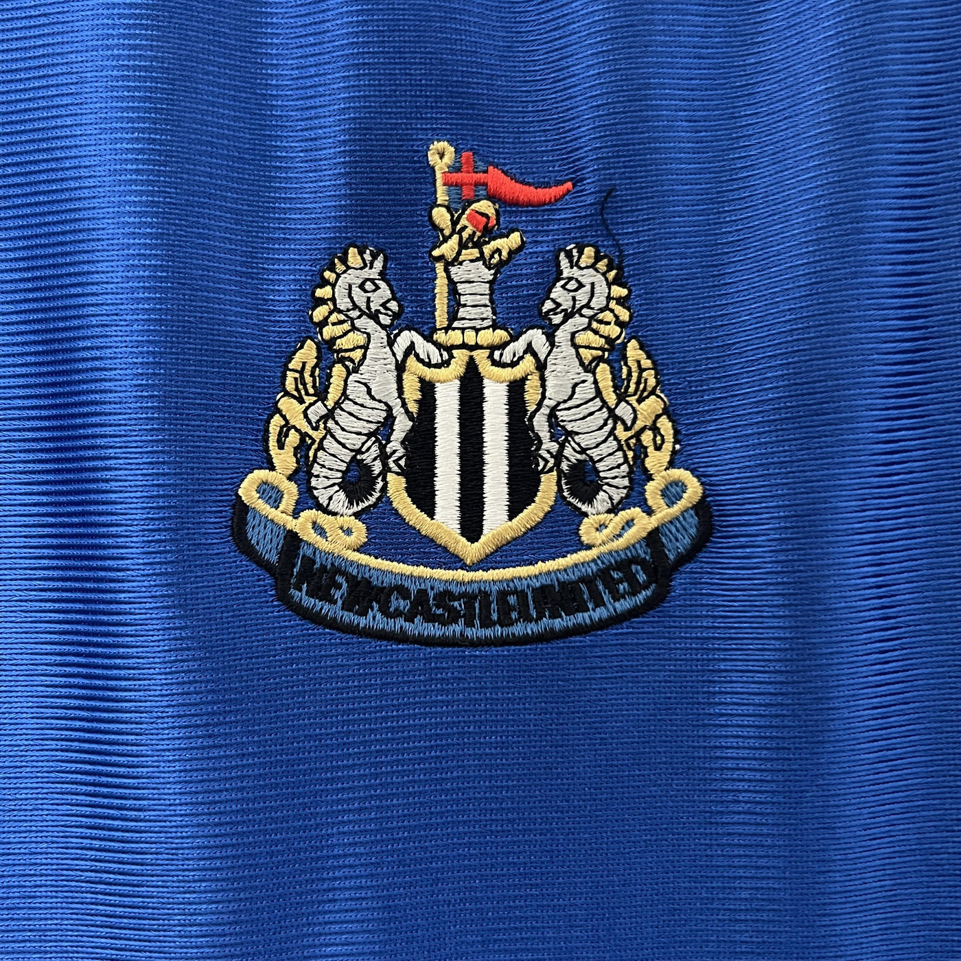 Camiseta retro de visitante del Newcastle 1998/1999