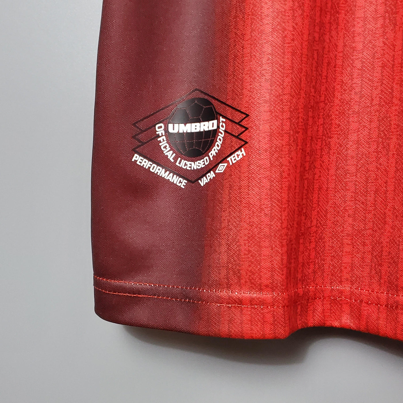 Camiseta retro local del Manchester United de 1996