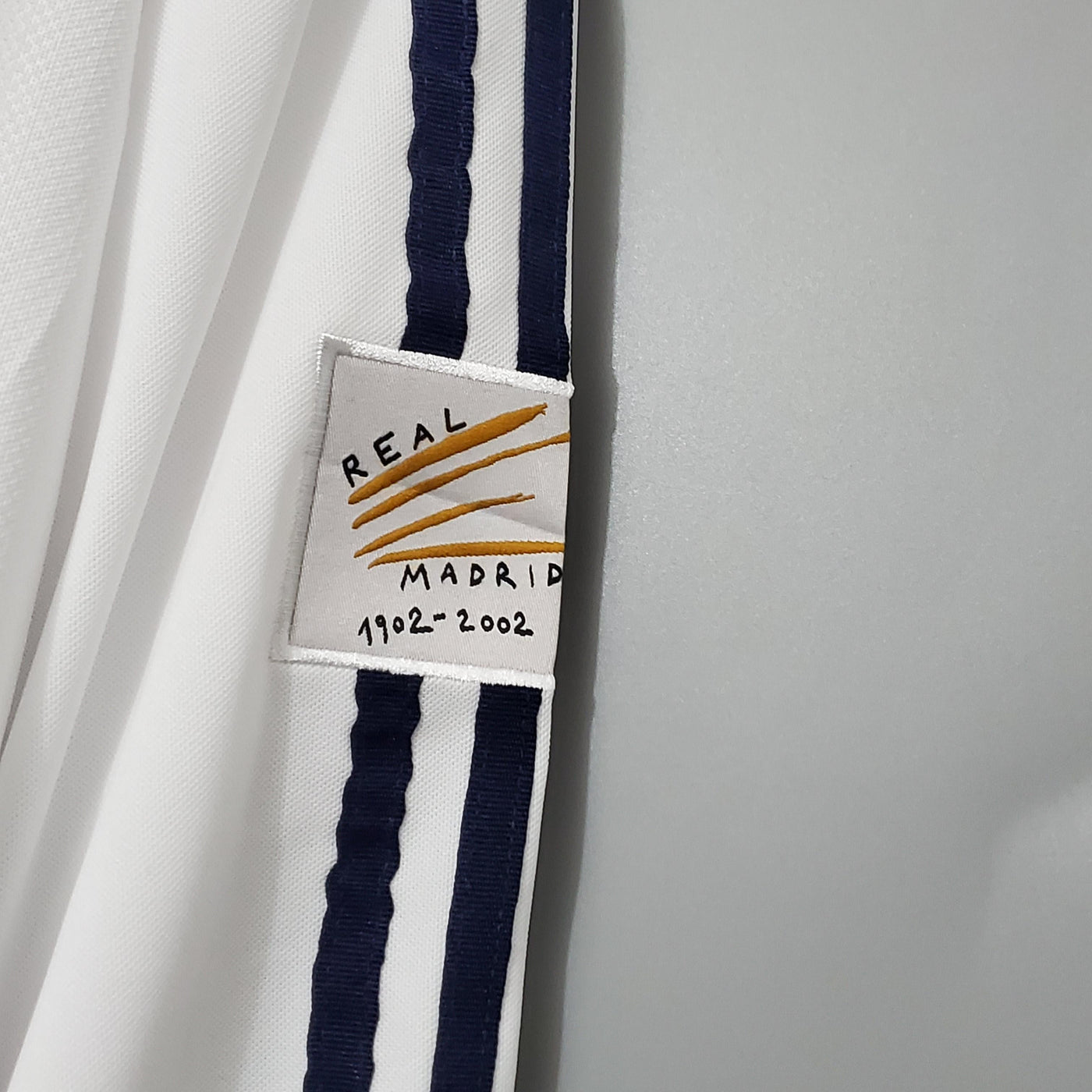 Camiseta retro de local del Real Madrid 2002 - Manga larga
