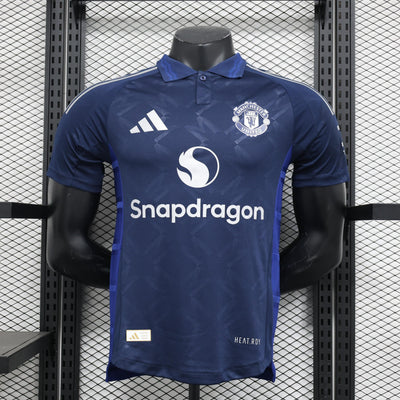 Camiseta de visitante del Manchester United 2024/2025