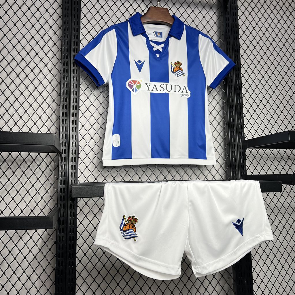 Kit local infantil de la Real Sociedad 2024/2025