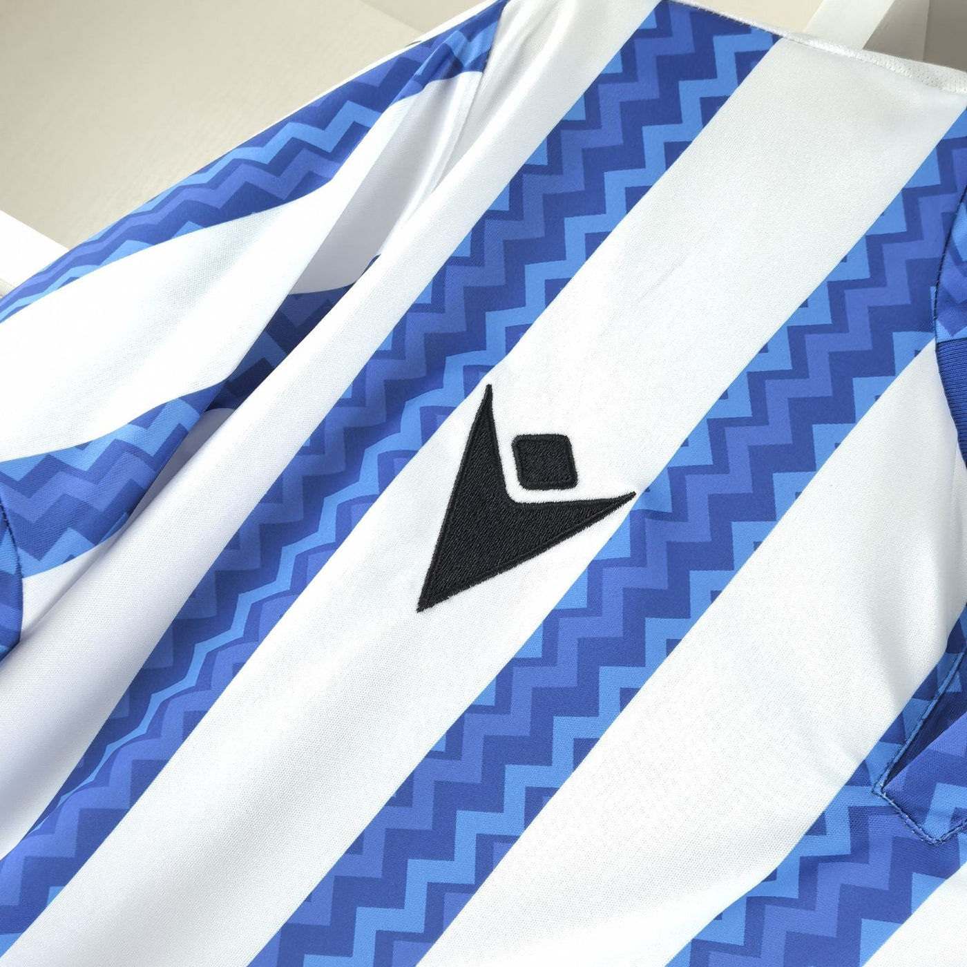 Camiseta local del Sheffield Wednesday 2024/2025