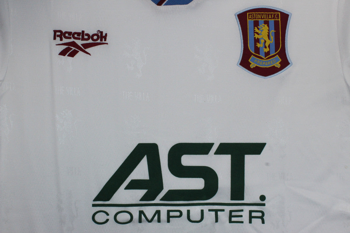 Camiseta retro de visitante del Aston Villa 1995/1996