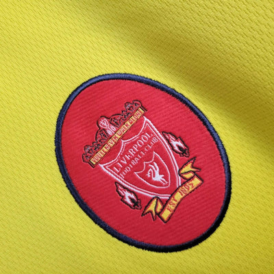 Camiseta retro de visitante del Liverpool 1998