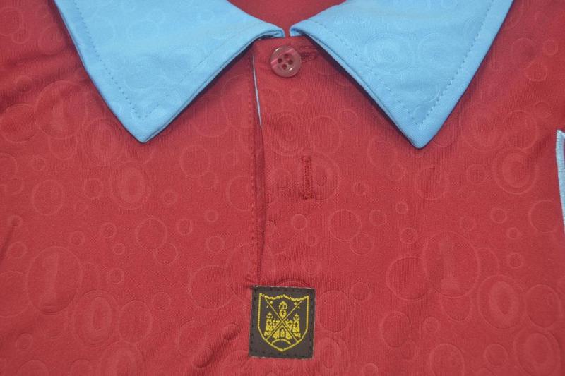 Camiseta retro de los 100 años del West Ham United