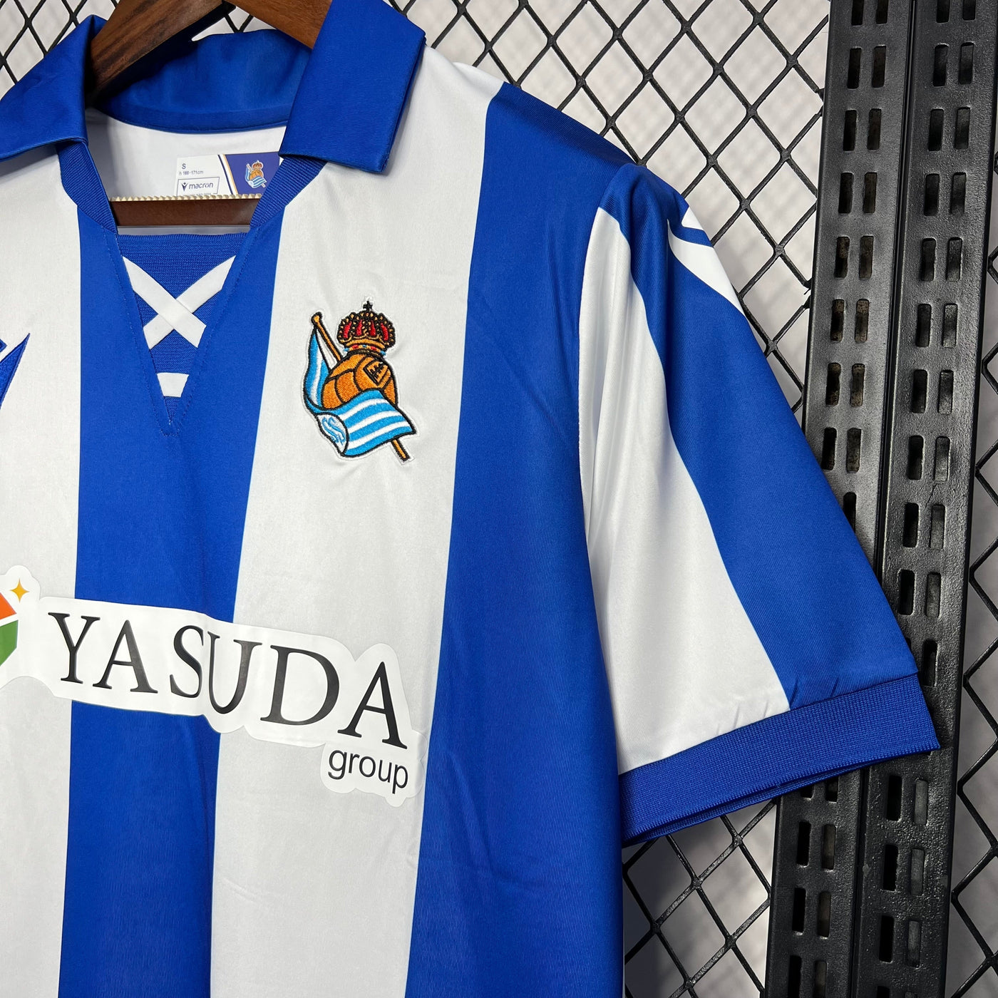 Kit local infantil de la Real Sociedad 2024/2025