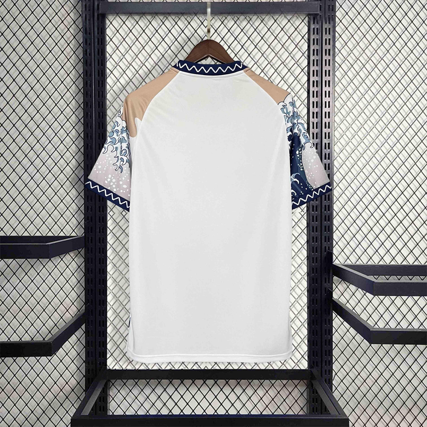 Camiseta de edición especial "Olas enormes" de Japón 2024