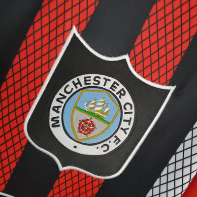 Camiseta retro de visitante del Manchester City 1994/96