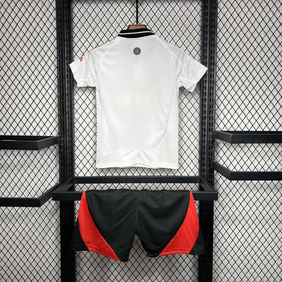Kit local del Fulham para niños 2024/2025