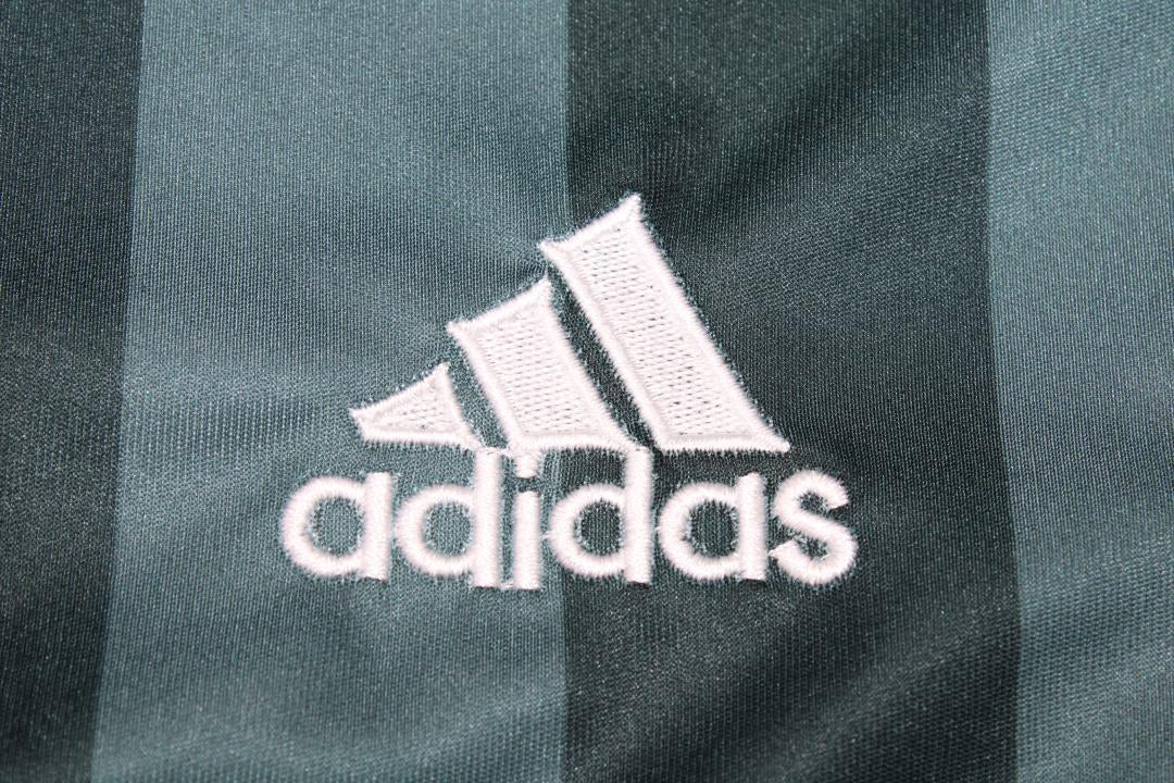 Camiseta retro de visitante del Newcastle 2005/2006