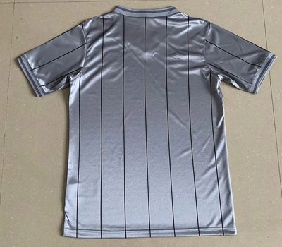 Camiseta retro de visitante del Newcastle 1984