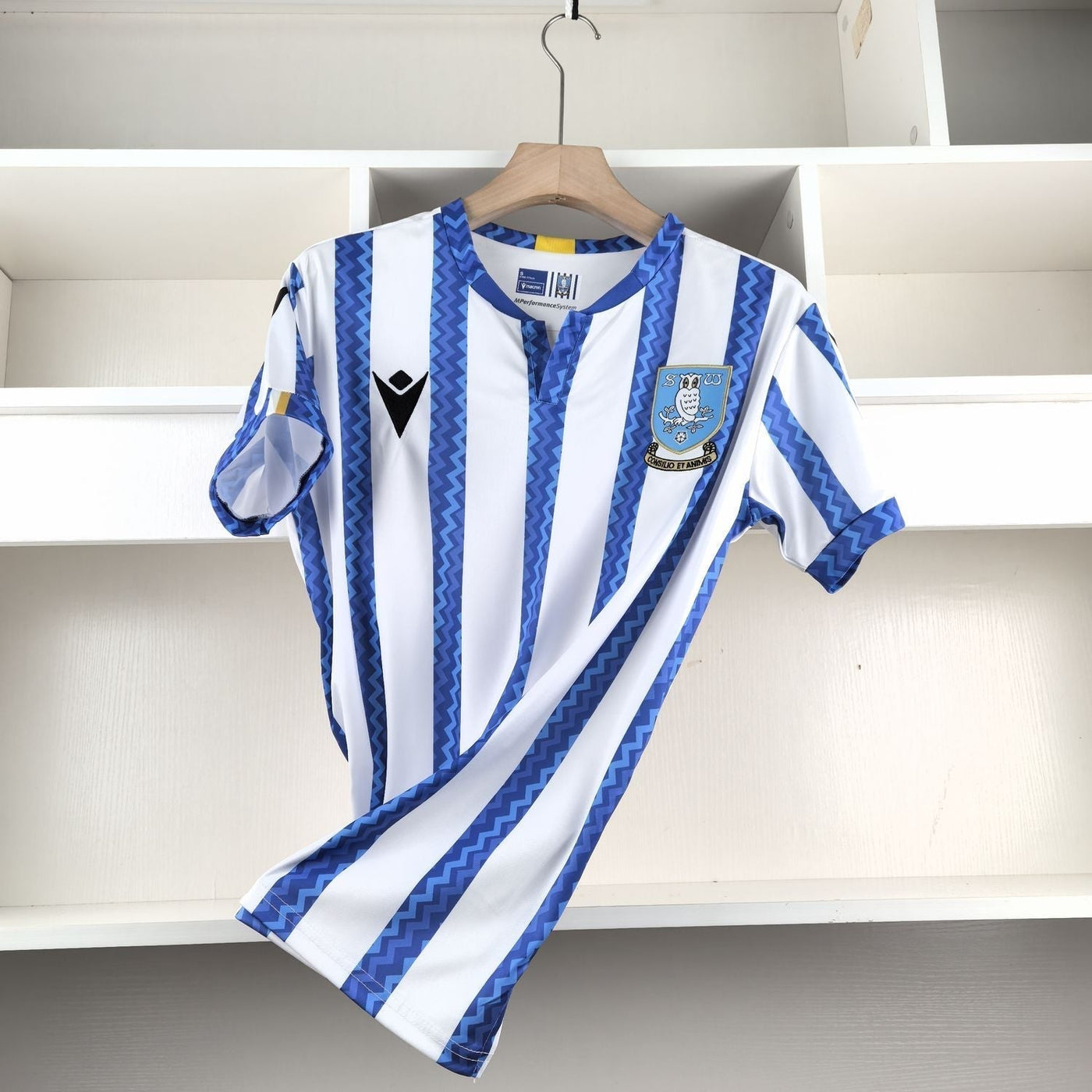 Camiseta local del Sheffield Wednesday 2024/2025