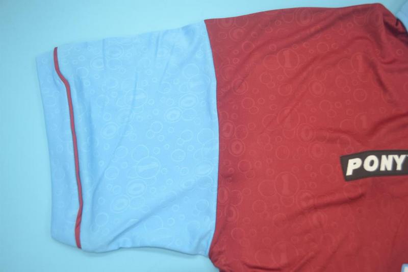 Camiseta retro de los 100 años del West Ham United