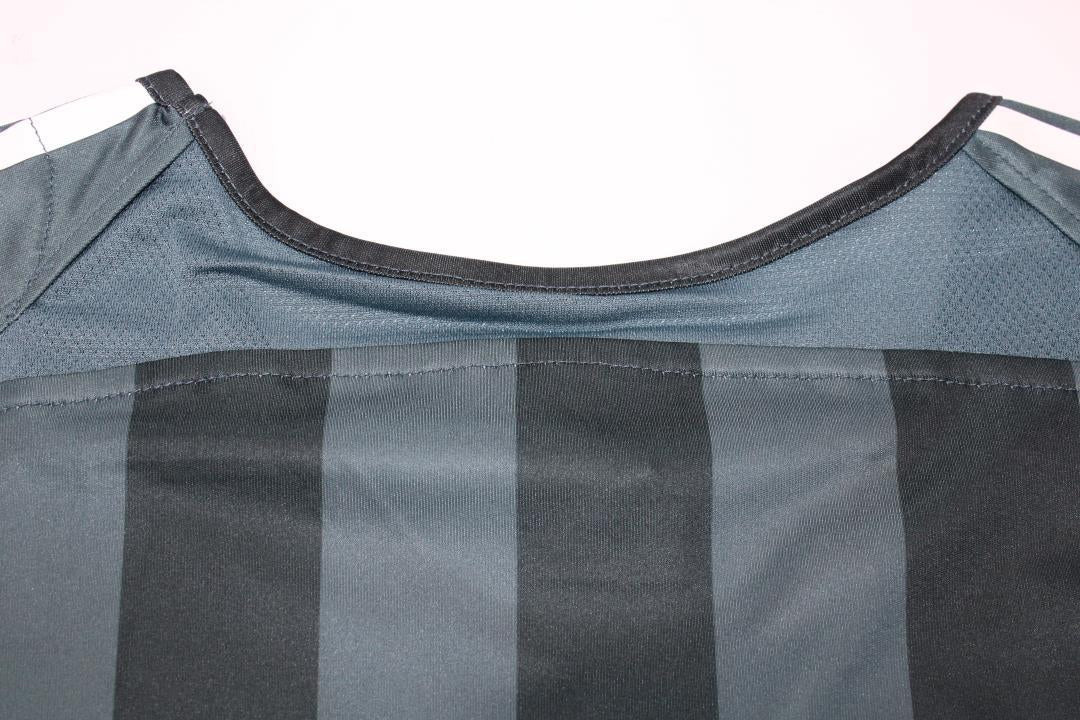 Camiseta retro de visitante del Newcastle 2005/2006