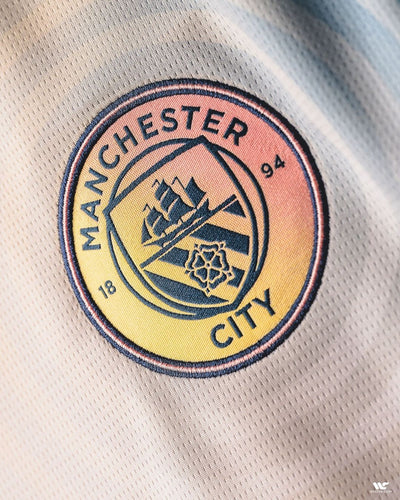 Camiseta número 47 Foden del Manchester City, cuarta equipación "Definitely City" 2024/2025